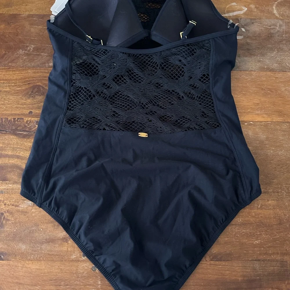 Amoressa‎ Swimwear Cristobel Black Lace Women's Ine Piece Swimsuit size 12 NWT